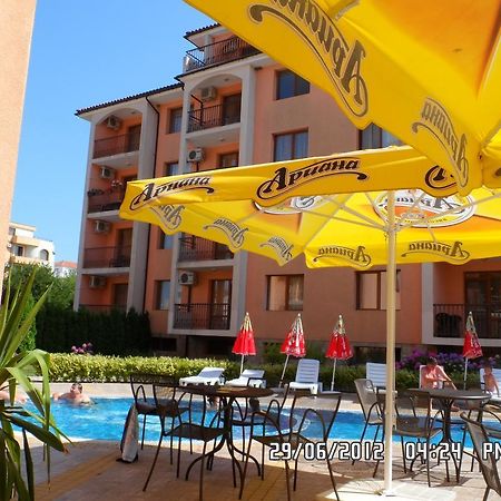 Gardenia Apartments Primorsko Extérieur photo