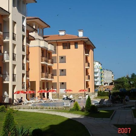 Gardenia Apartments Primorsko Extérieur photo